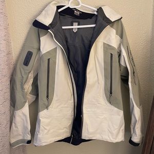 Arc'teryx Gore-Tex Recco Softshell Ski Jacket SM